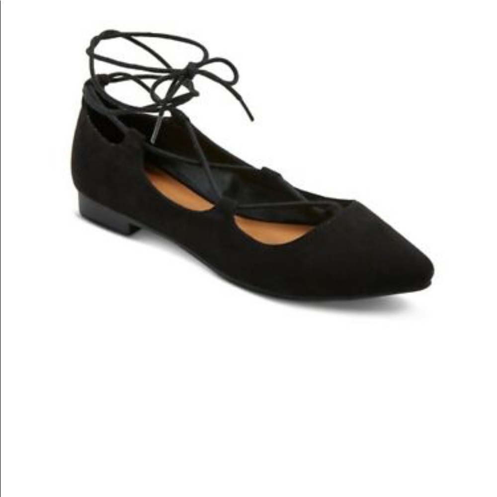 Size 6.5 Mossimo Pointy Toe Lace Up Flats